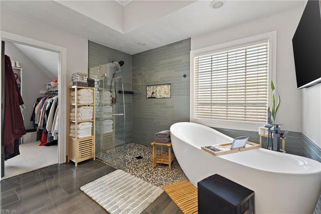 1781 Champion CIR, Virginia Beach, VA 23456