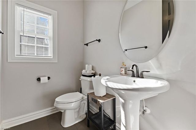 1781 Champion CIR, Virginia Beach, VA 23456