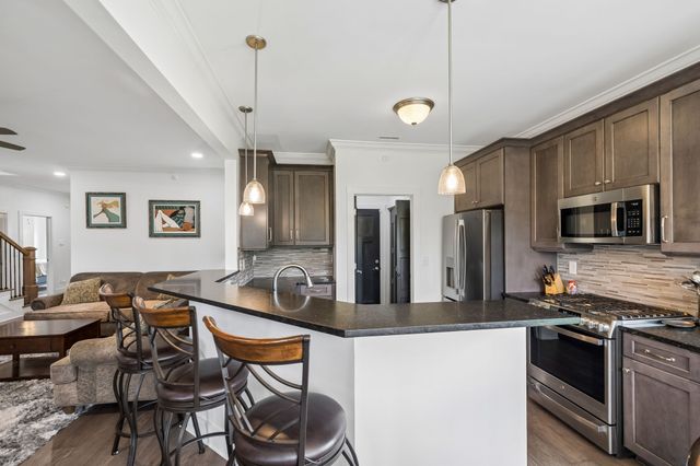 111 Campfire Ct, Winchester, TN 37398