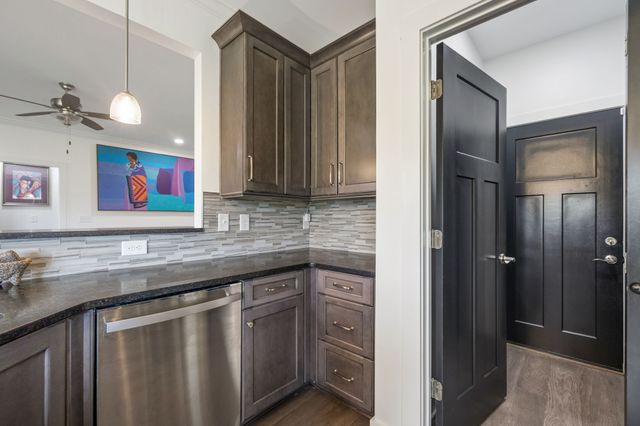 111 Campfire Ct, Winchester, TN 37398