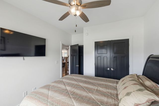 111 Campfire Ct, Winchester, TN 37398