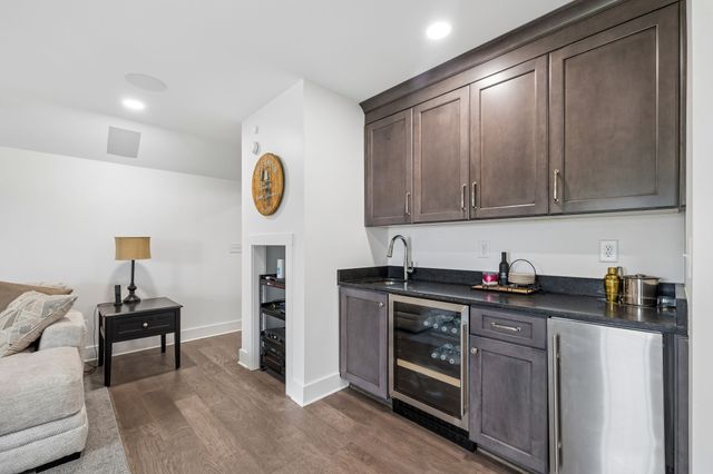 111 Campfire Ct, Winchester, TN 37398