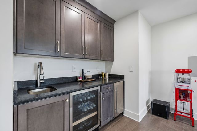 111 Campfire Ct, Winchester, TN 37398