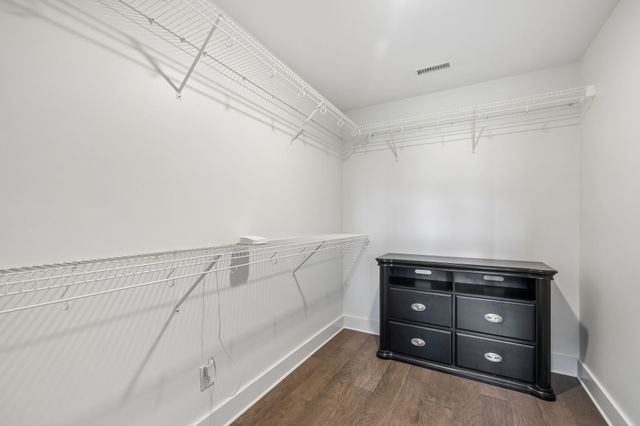 111 Campfire Ct, Winchester, TN 37398