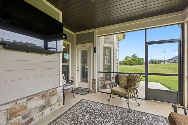 111 Campfire Ct, Winchester, TN 37398