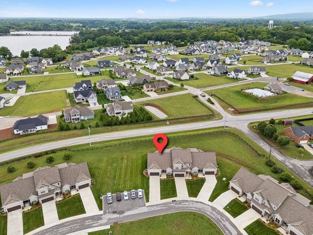 111 Campfire Ct, Winchester, TN 37398
