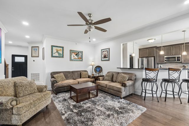 111 Campfire Ct, Winchester, TN 37398