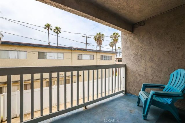 205 13th Street D, Huntington Beach, CA 92648