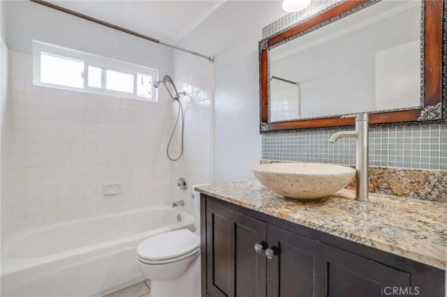 205 13th Street D, Huntington Beach, CA 92648
