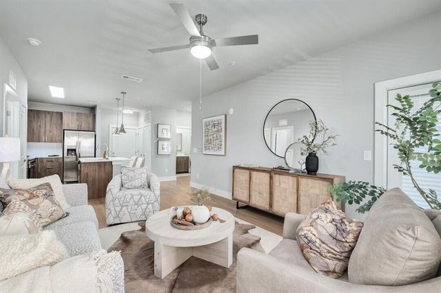 1875 Maple Drive B2, Kennesaw, GA 30144