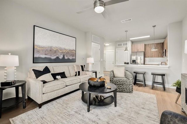 1875 Maple Drive B2, Kennesaw, GA 30144