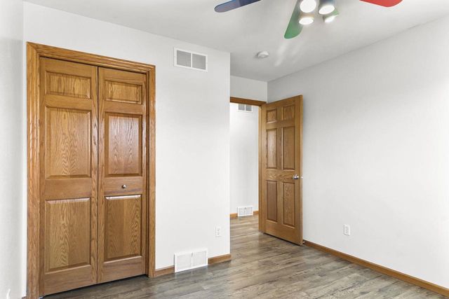 1032 VISTA RIDGE Drive, Mount Horeb, WI 53572