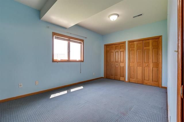 1032 VISTA RIDGE Drive, Mount Horeb, WI 53572