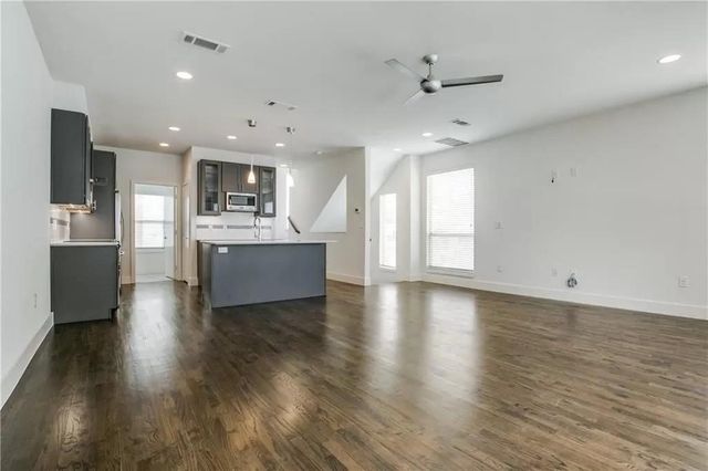 4303 Cole Avenue 15, Dallas, TX 75205