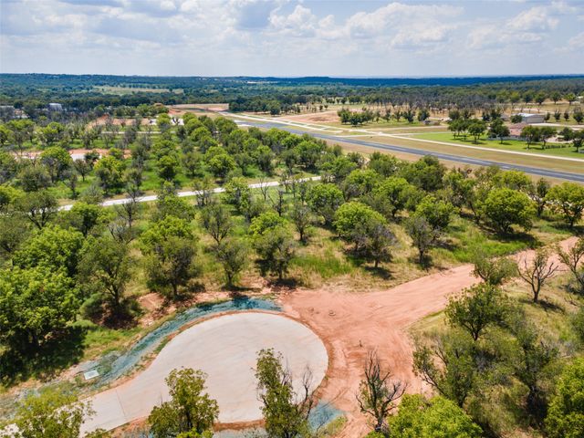 1507 Earhart Drive, Granbury, TX 76049