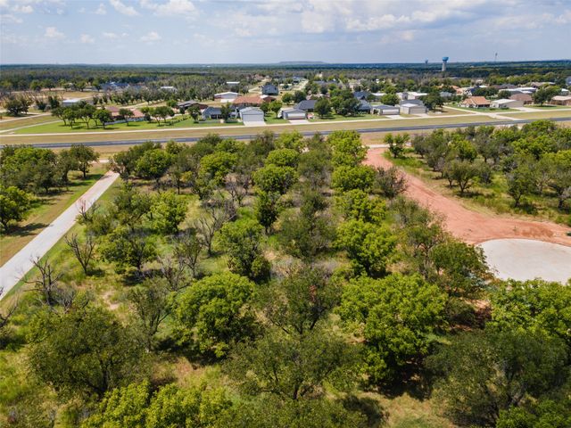 1507 Earhart Drive, Granbury, TX 76049