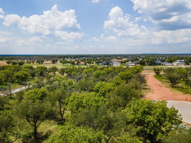 1507 Earhart Drive, Granbury, TX 76049