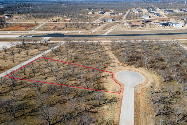 1507 Earhart Drive, Granbury, TX 76049