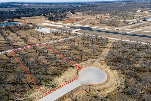 1507 Earhart Drive, Granbury, TX 76049