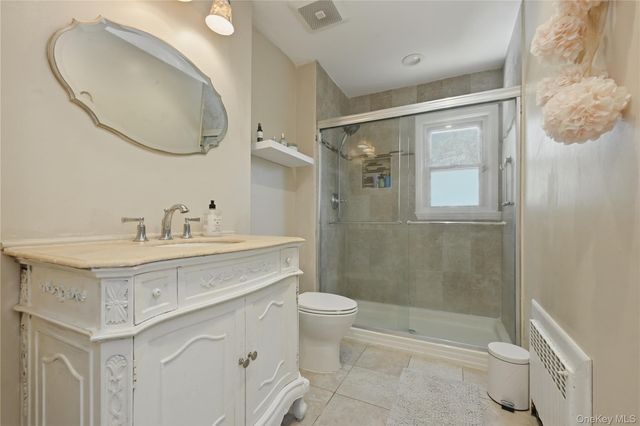 11 Rumson Road, Massapequa, NY 11758