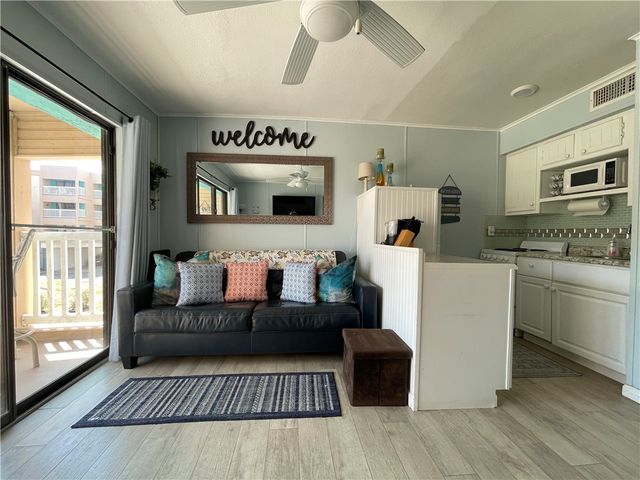 3938 Surfside Blvd 3124, Corpus Christi, TX 78402