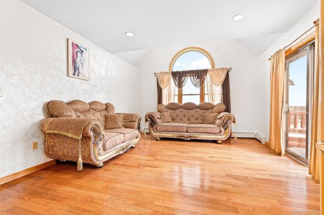 987 Hurd Road, Swan Lake, NY 12783