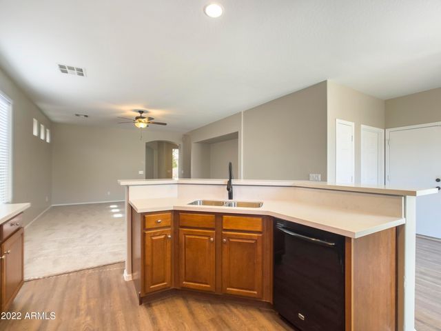 2622 W Florentine Road, Phoenix, AZ 85086