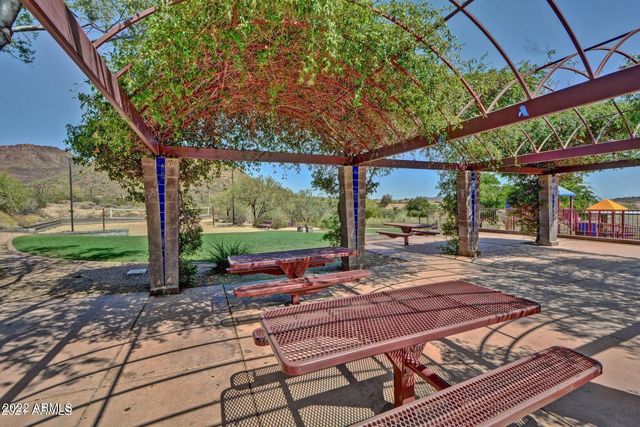 2622 W Florentine Road, Phoenix, AZ 85086