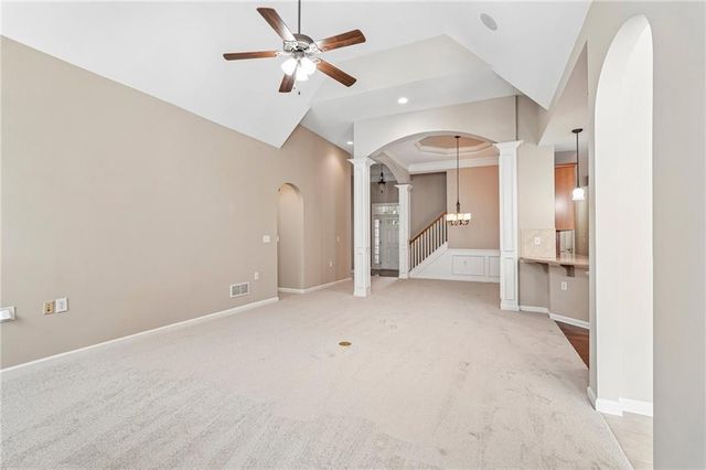 428 Brookes Walk, Woodstock, GA 30188