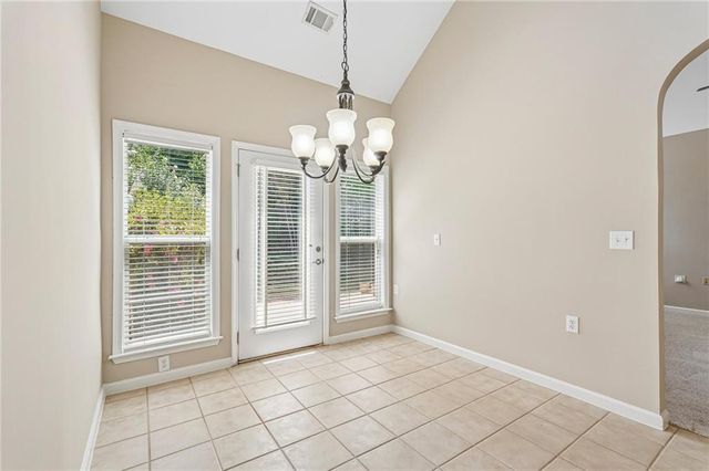 428 Brookes Walk, Woodstock, GA 30188