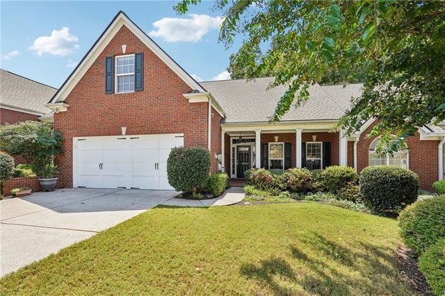 428 Brookes Walk, Woodstock, GA 30188