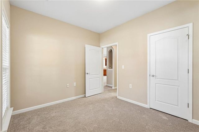 428 Brookes Walk, Woodstock, GA 30188