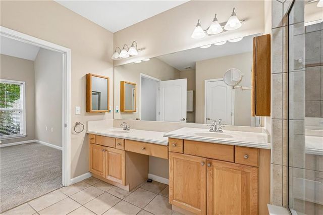 428 Brookes Walk, Woodstock, GA 30188