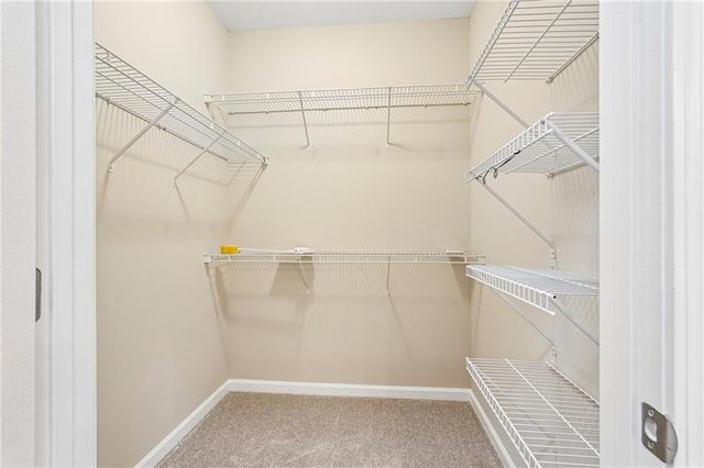 428 Brookes Walk, Woodstock, GA 30188