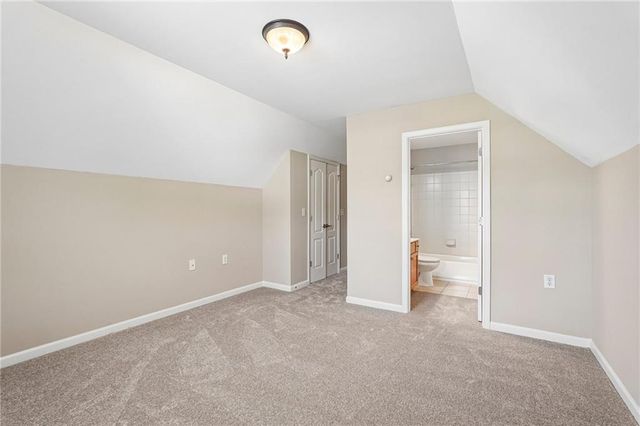428 Brookes Walk, Woodstock, GA 30188