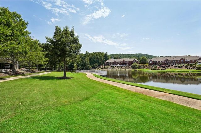 428 Brookes Walk, Woodstock, GA 30188