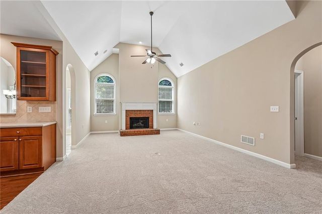 428 Brookes Walk, Woodstock, GA 30188