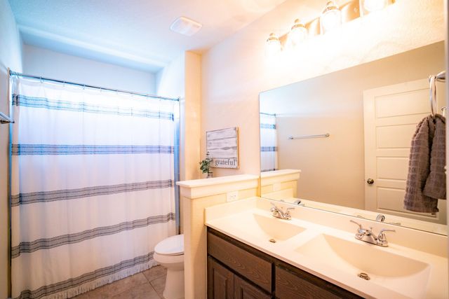 5858 Urbano BND, Round Rock, TX 78665