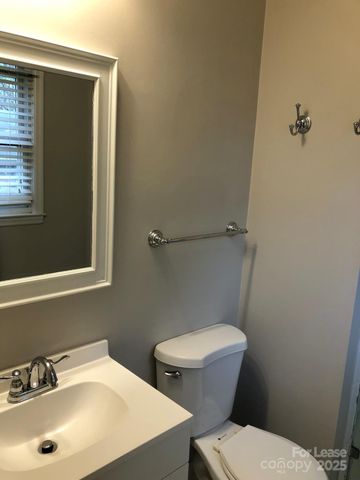 5925 Quail Hollow Road D, Charlotte, NC 28210