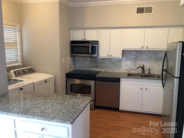 5925 Quail Hollow Road D, Charlotte, NC 28210