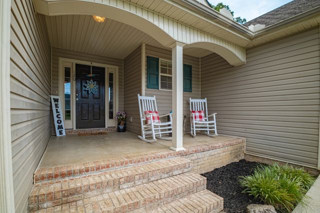 120 Woodridge Dr, Tullahoma, TN 37388