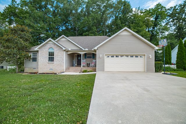 120 Woodridge Dr, Tullahoma, TN 37388