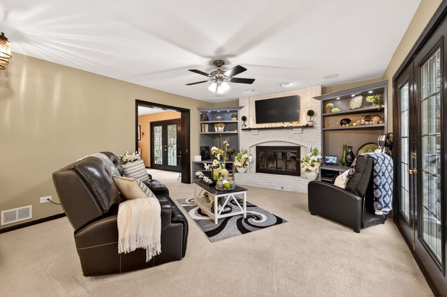 0S775 Madison Street, Winfield, IL 60190