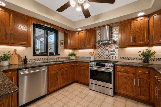 0S775 Madison Street, Winfield, IL 60190