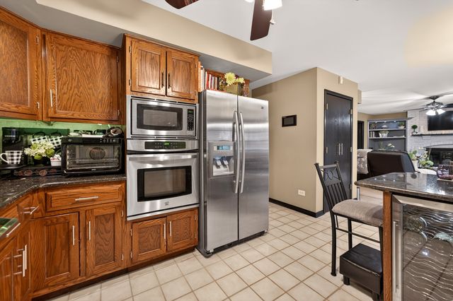 0S775 Madison Street, Winfield, IL 60190