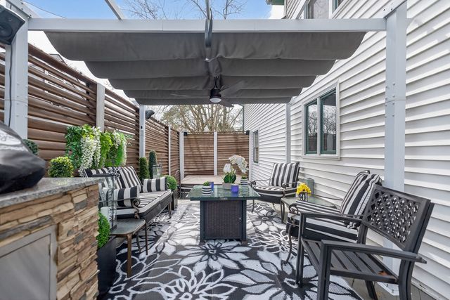 0S775 Madison Street, Winfield, IL 60190