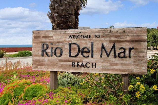 620 Rio Del Mar Boulevard, Aptos, CA 95003