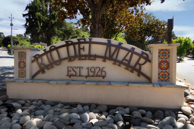 620 Rio Del Mar Boulevard, Aptos, CA 95003