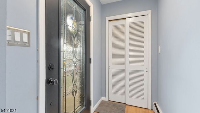 29 Cornell St, Woodbridge Twp., NJ 07001