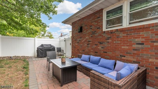 29 Cornell St, Woodbridge Twp., NJ 07001